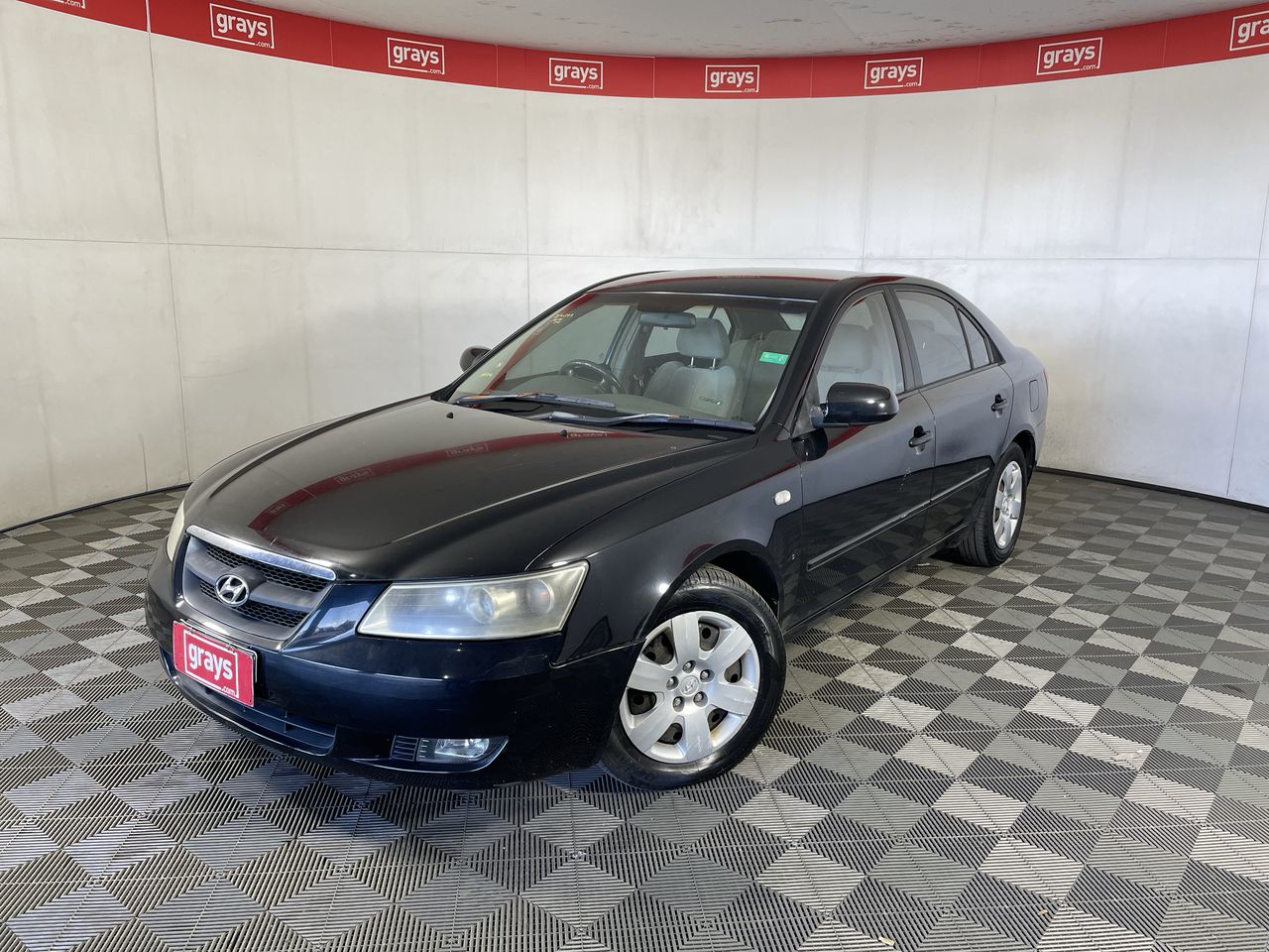 2005 Hyundai Sonata NF Automatic Sedan