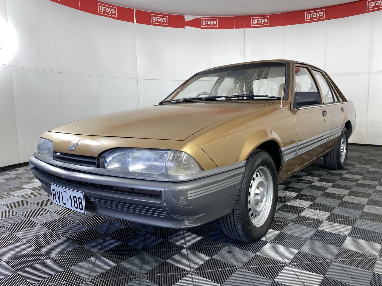1988 Holden Commodore VL Factory Manual Sedan