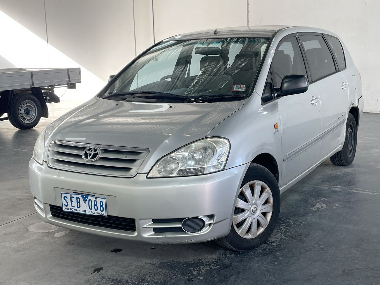 2002 Toyota Avensis GLX ACM20R Automatic 7 Seats People 