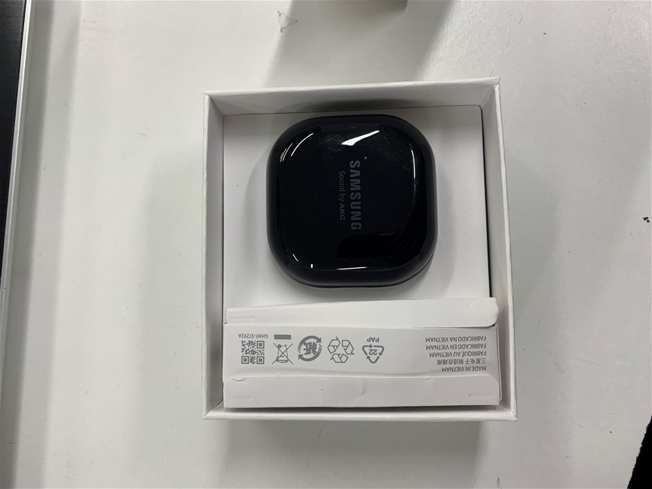 1X Samsung Buds Live -- Model No: Sm-R180, Ep-Qr180 Auction (0082 ...