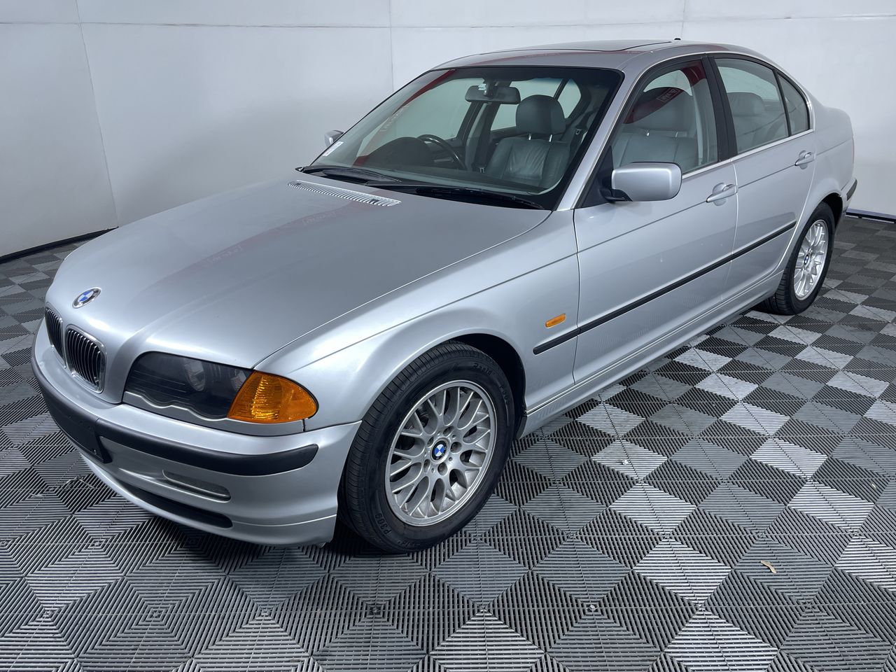2000 BMW 3 25i E46 Automatic Sedan