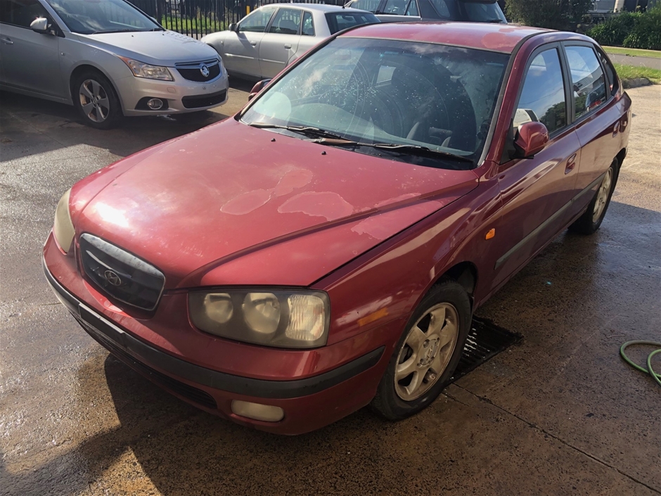 Hyundai Elantra GLS XD Automatic Hatchback