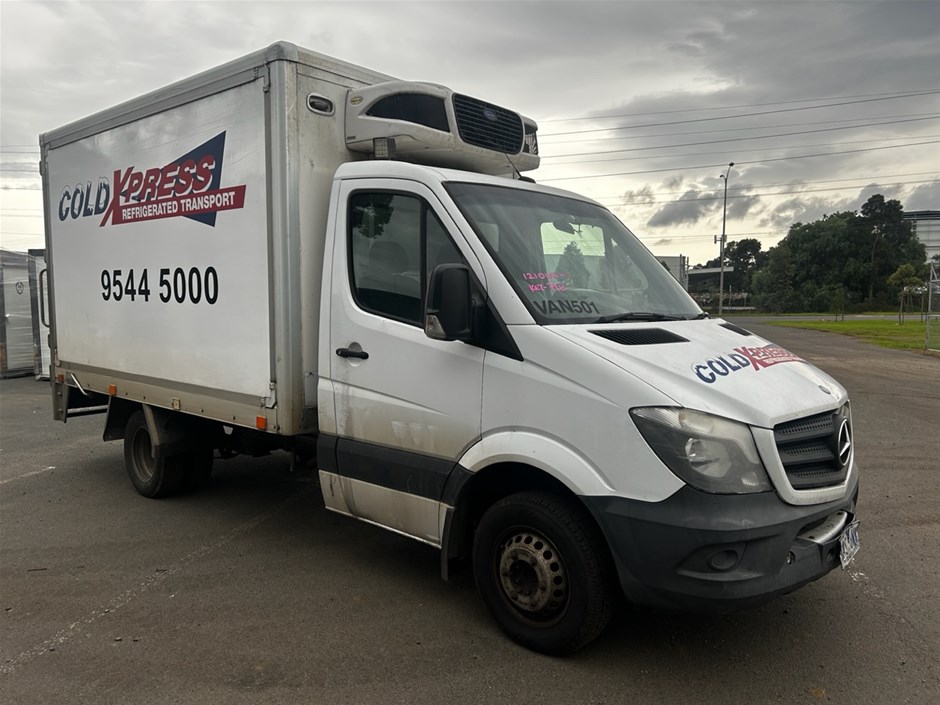 No Reserve Refrigerated Van & Construction Equipment