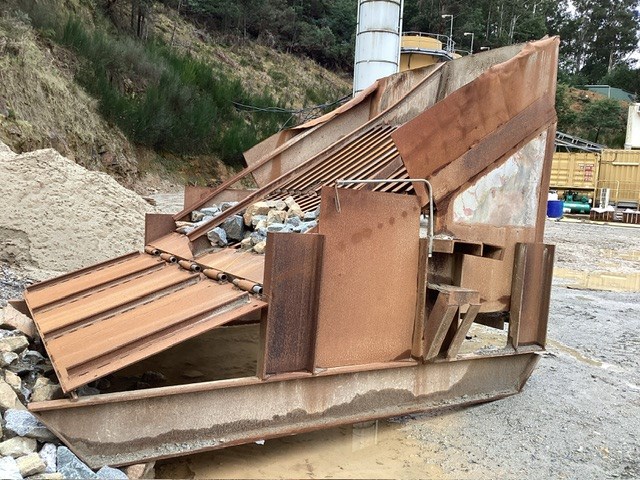 Mining Rock Screen Auction (0022-3026115) | Grays Australia