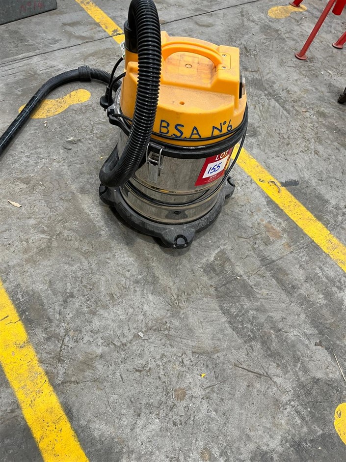 Detroit Wet and Dry Vacuum Auction (01553025822) Grays Australia