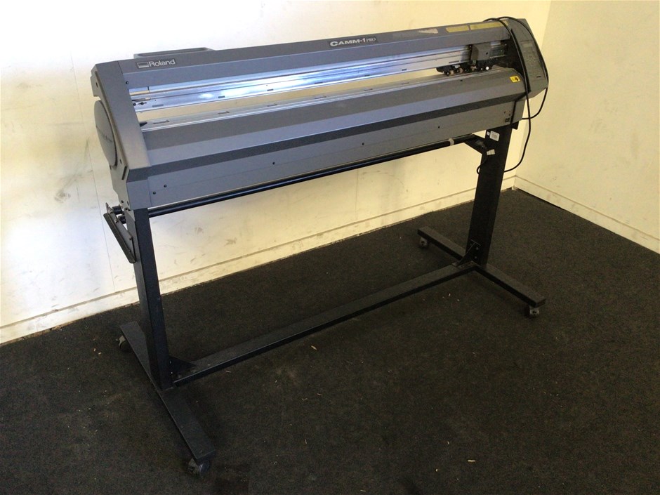 Roland CAMM1Pro CX500 Sign Maker Auction (00487045932) Grays Australia