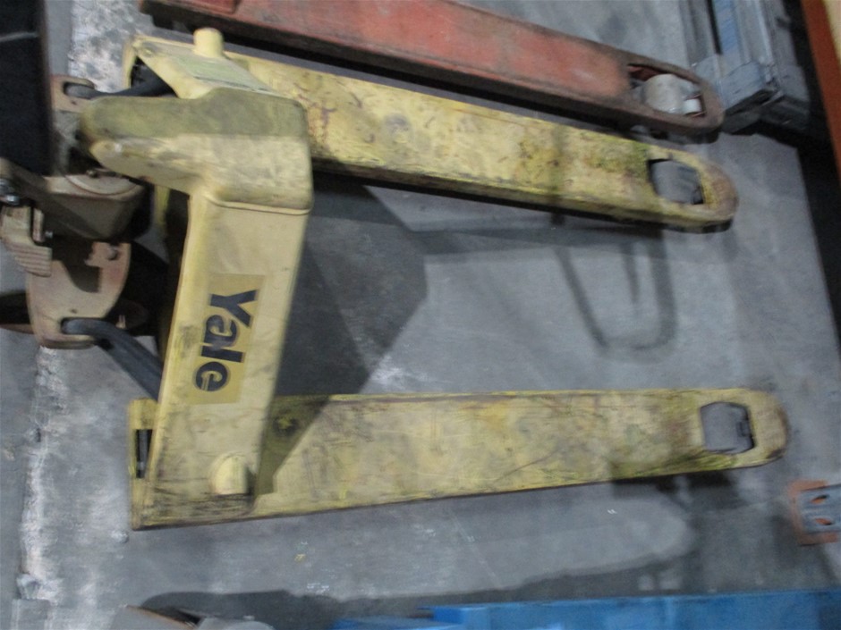 Yale Pallet Jack Auction (0128-3025817) | Grays Australia