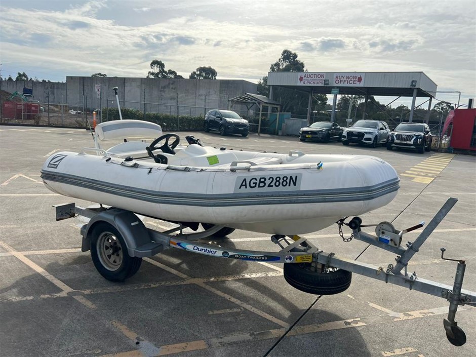 2003 ZODIAC INFLATABLE BOAT AND TRAILER