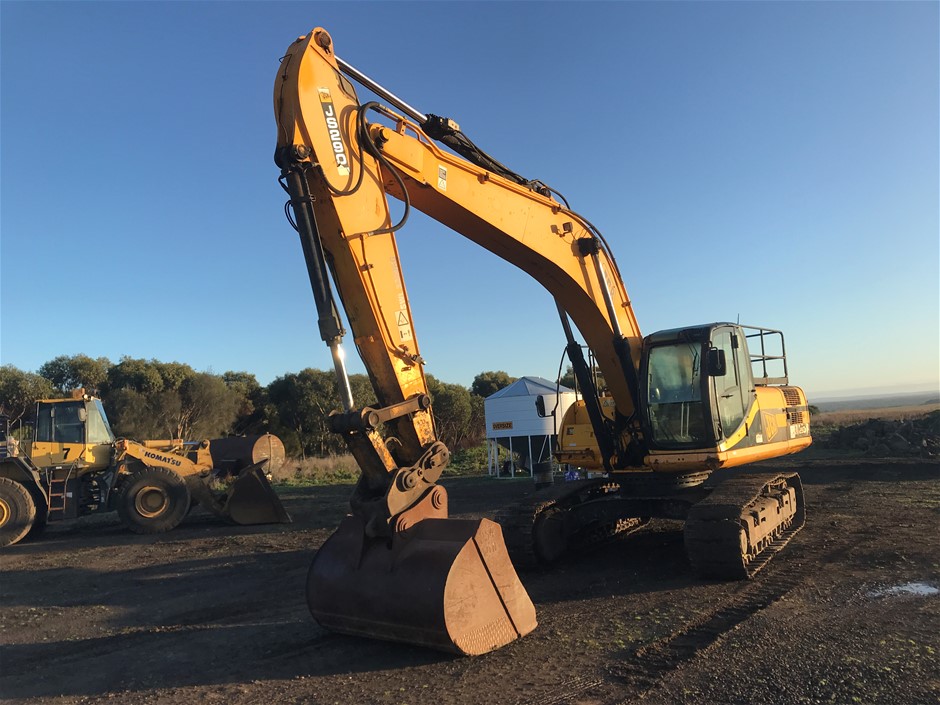Excavator, Wheel Loaders, Cone Crusher & Screen Plant