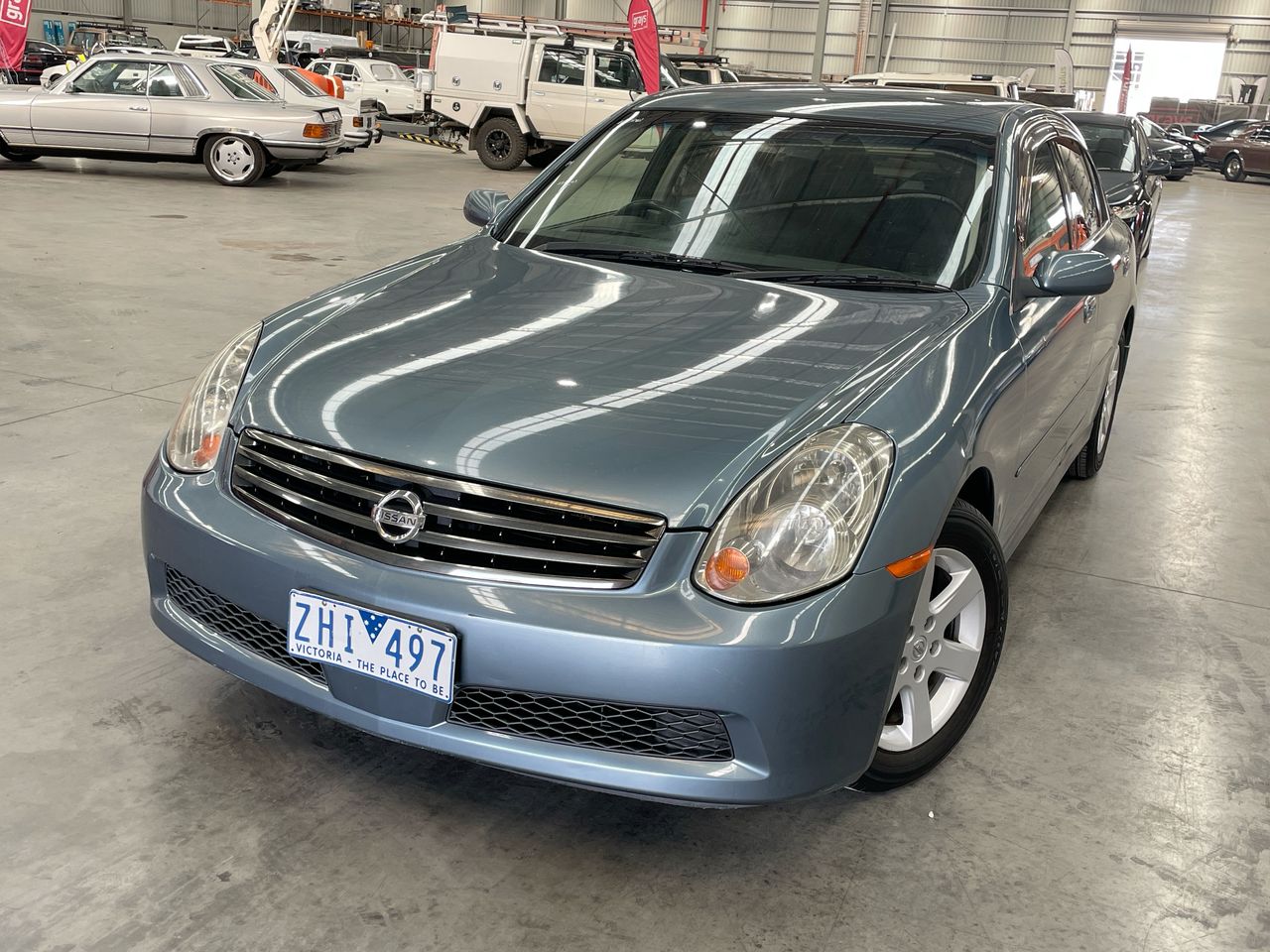 2012 NISSAN 250 GT Import Auto