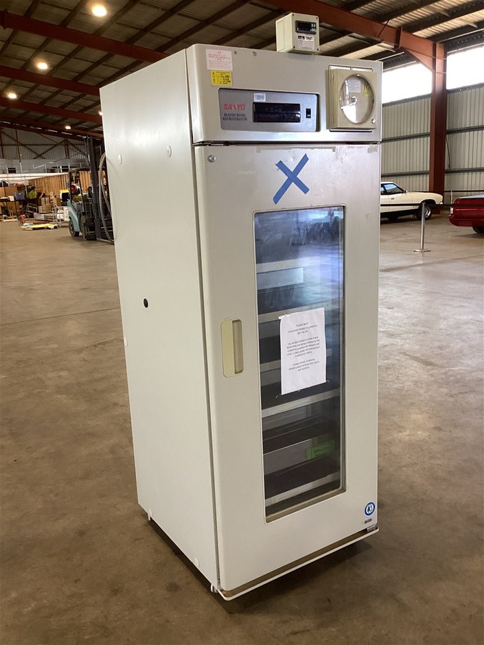 Unreserved Hospital Equipment & More