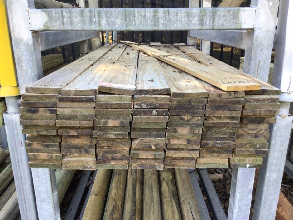 Qty 100mm Treated Pine Fence Palings Auction (01077046217) Grays