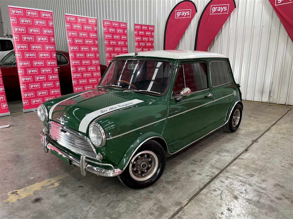 Morris Mini Cooper Manual Sedan