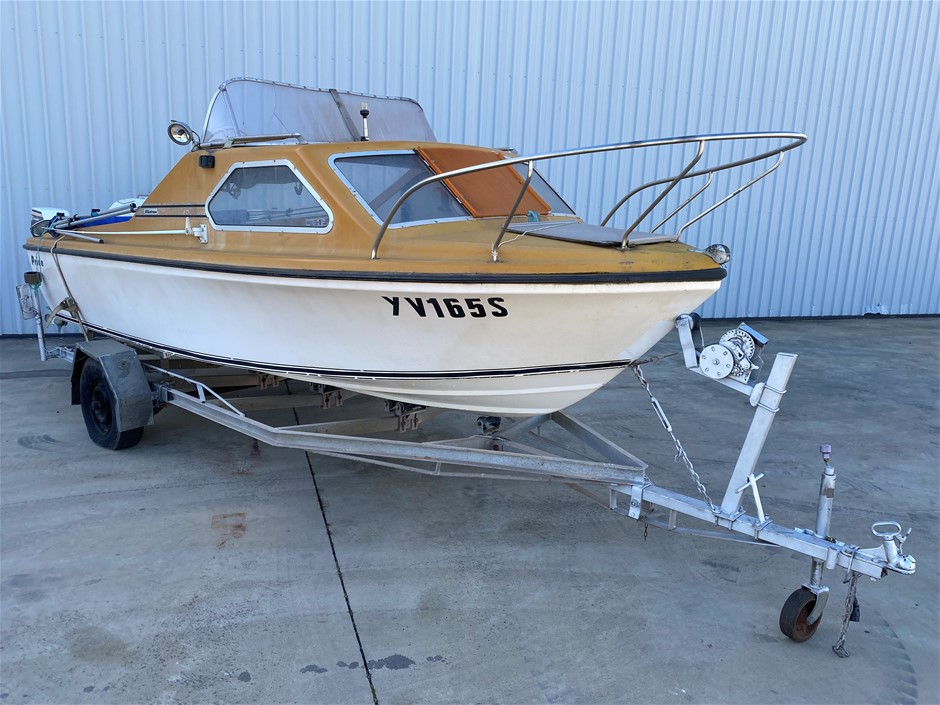 Unreserved -1976 PRIDE ALBATROSS HALF CABIN 