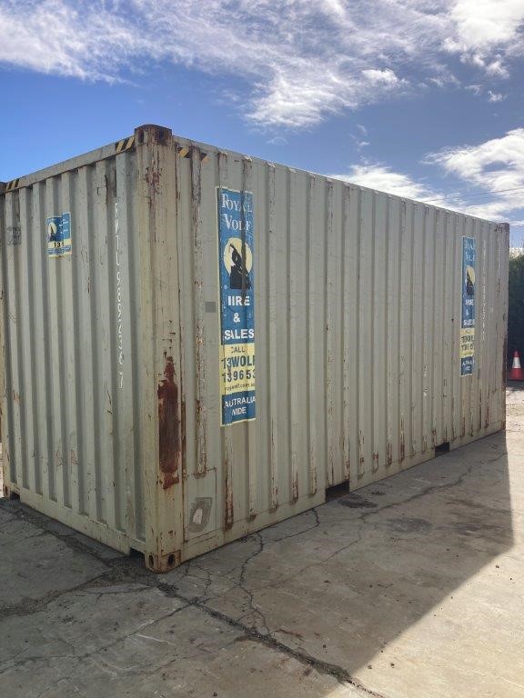 20' Shipping Containers