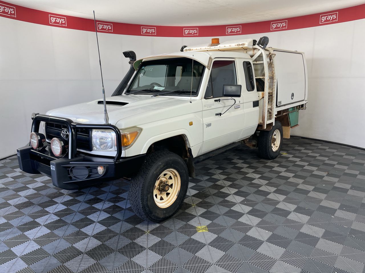 2009 LANDCRUISER workmate VDJ79R Extra cab 