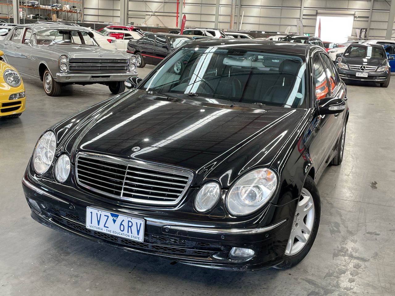2005 Mercedes Benz E350 Elegance W211 Automatic Sedan
