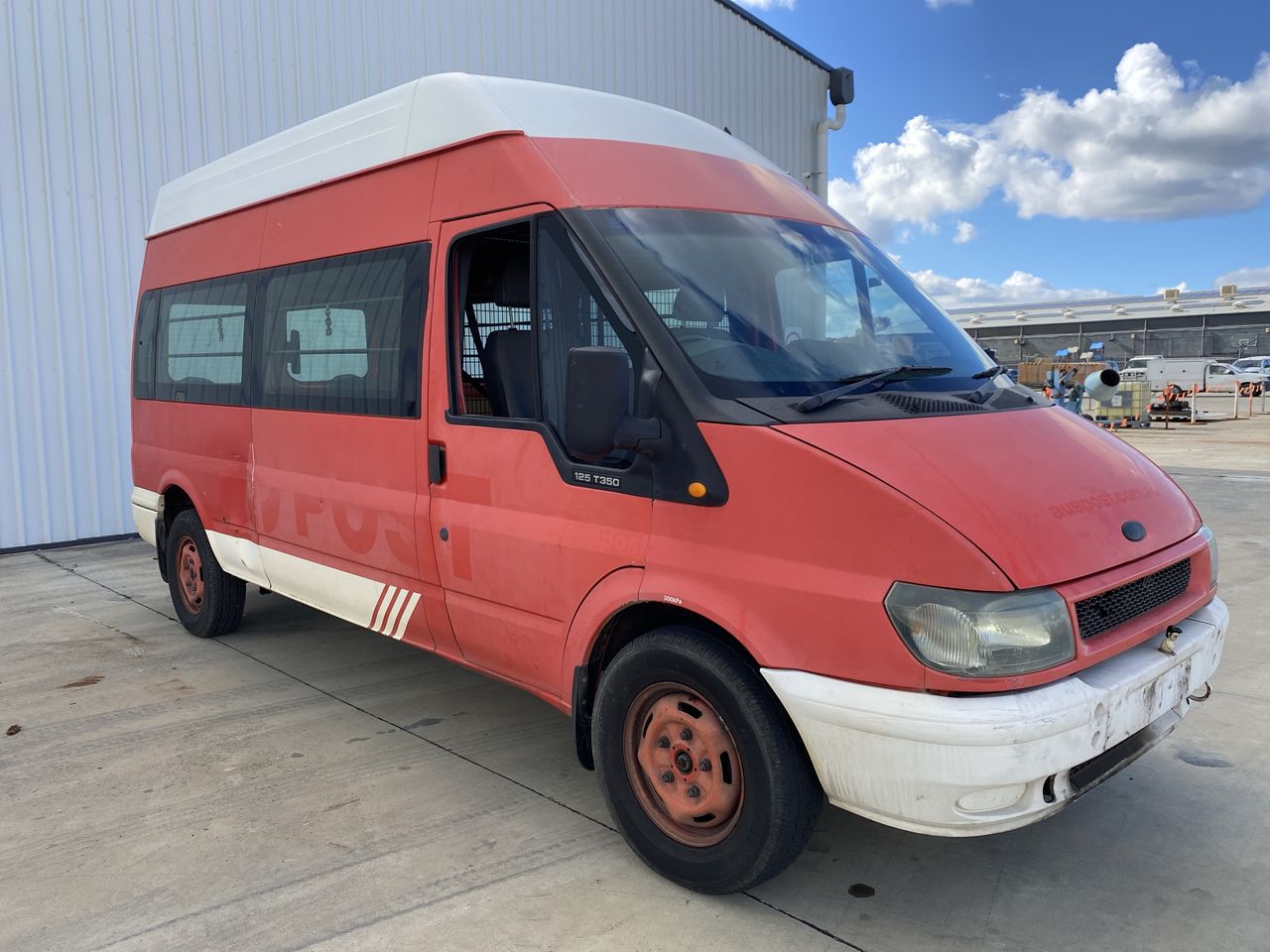 Lwb high roof vans for best sale sale australia