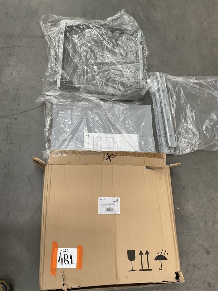 Hettich InnoTech Pull frame 470 x 600 mm Auction (0481-5053801) | Grays ...