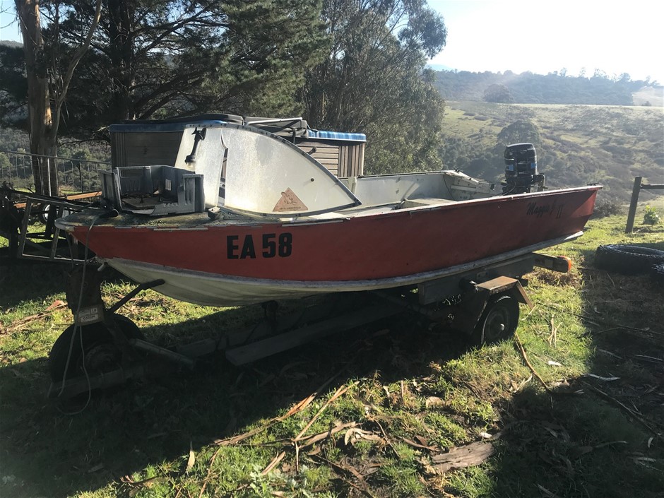 Alloy Hull Dinghy with Trailer