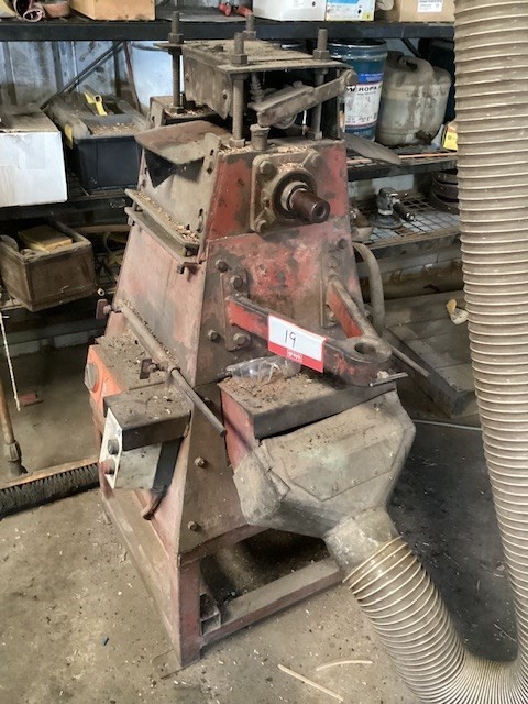 Fryer Engineering Notching Machine