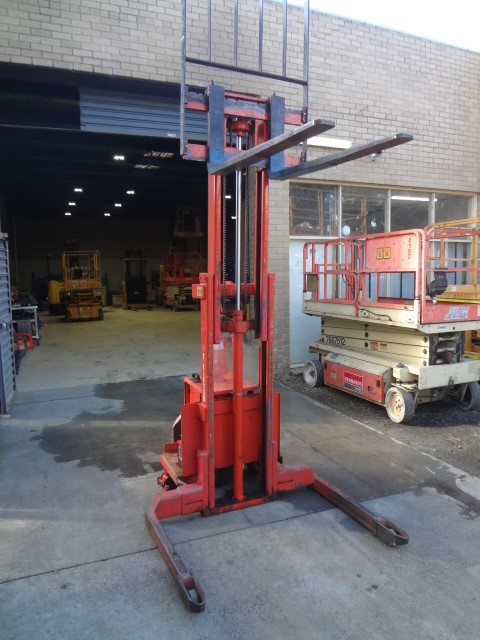 Electric Forklift and Forklift Carpet Pole Attachment - Vic