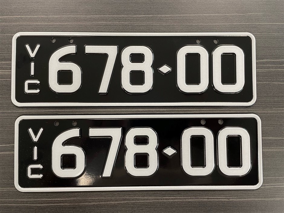 67800 (Custom Victorian) Number Plates Auction (000120084207) Grays