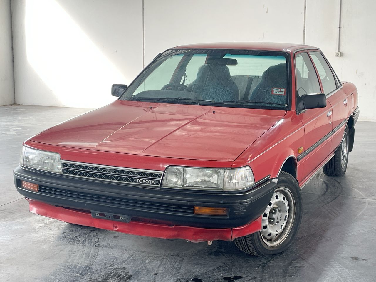 1991 TOYOTA CAMRY Automatic Sedan