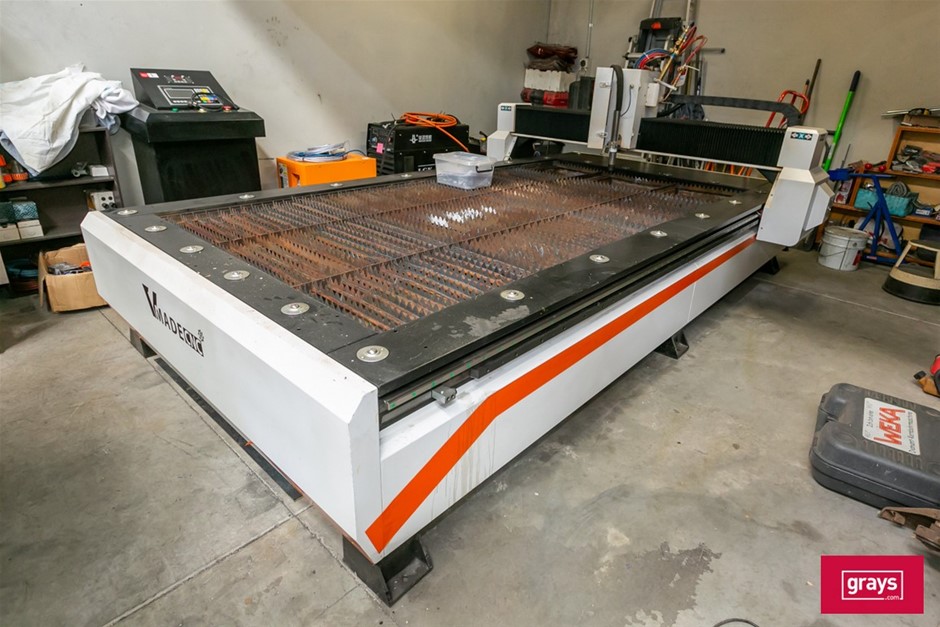 2021 V MADE VLF1530P 400A CNC Plasma Cutter Auction (00015053953