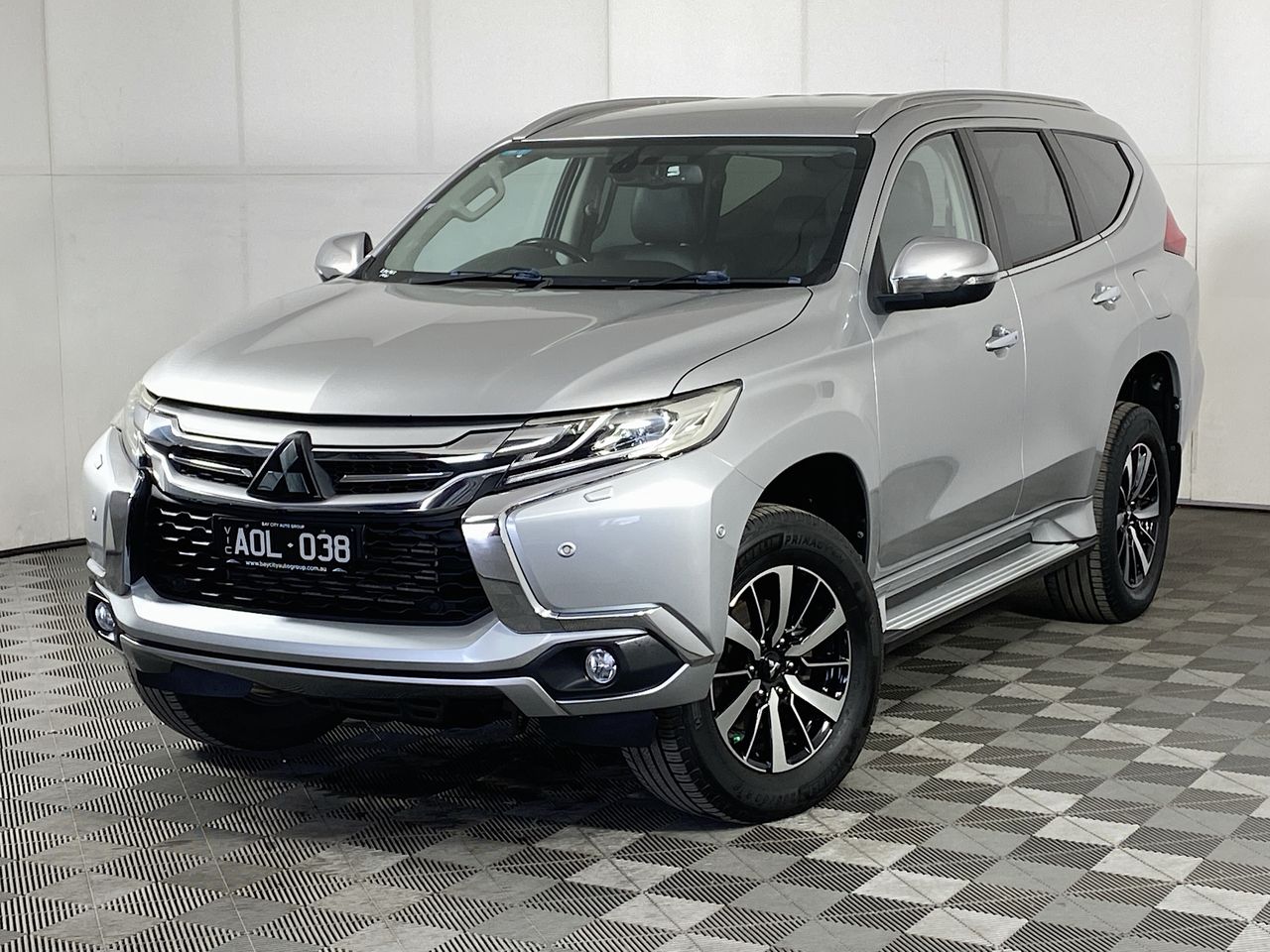 2015 Mitsubishi PAJERO SPORT Exceed QE Turbo D/AT Wagon