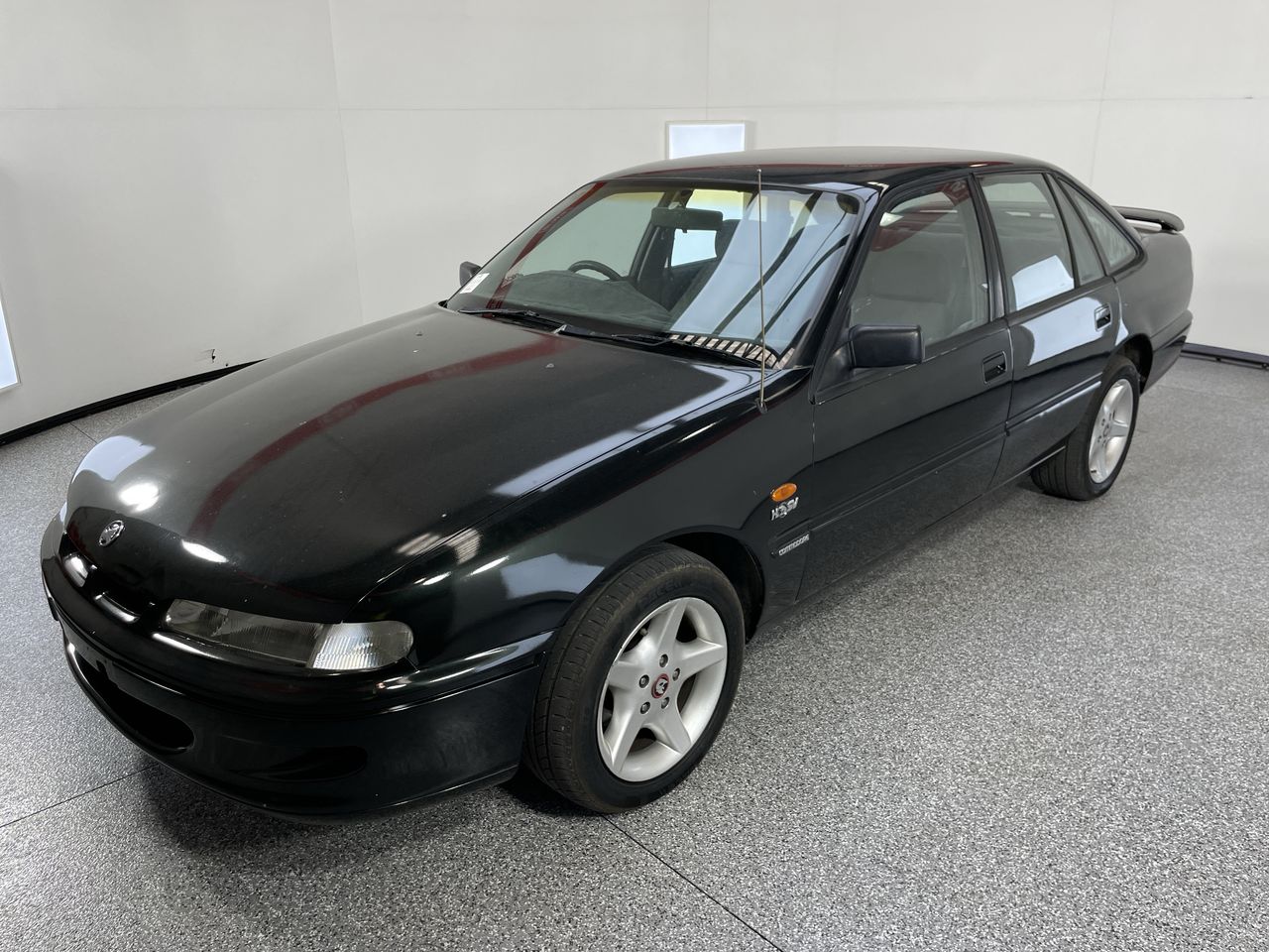 1997 Holden Commodore Executive VS Automatic Sedan