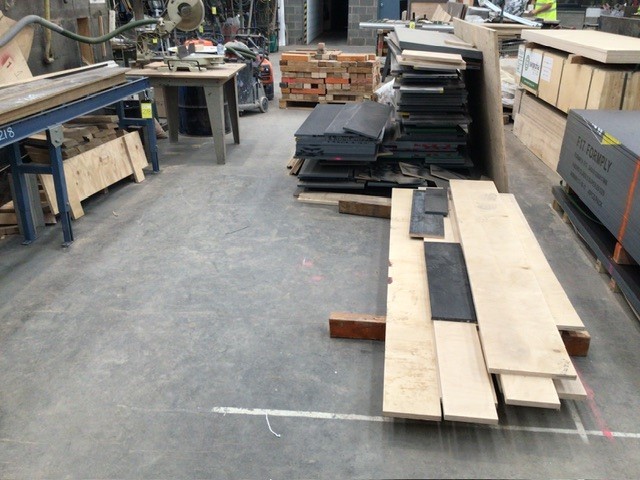 Quantity Of Assorted Form Ply Auction (0092-3027033) | Grays Australia