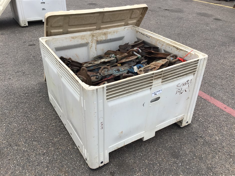 Nally Bin 780 S & Contents Auction (00337047591) Grays Australia