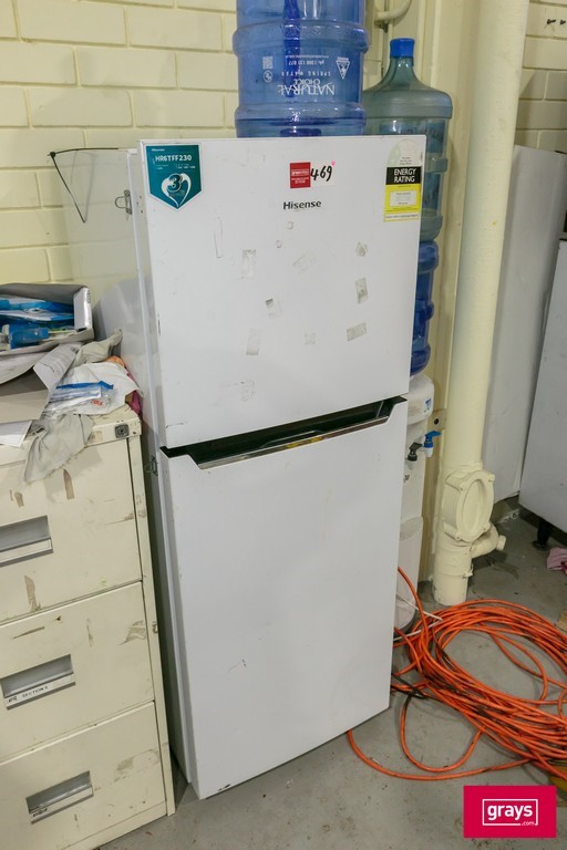 Hisense HR6TFF230 Fridge/Freezer Auction (04695054208) Grays Australia