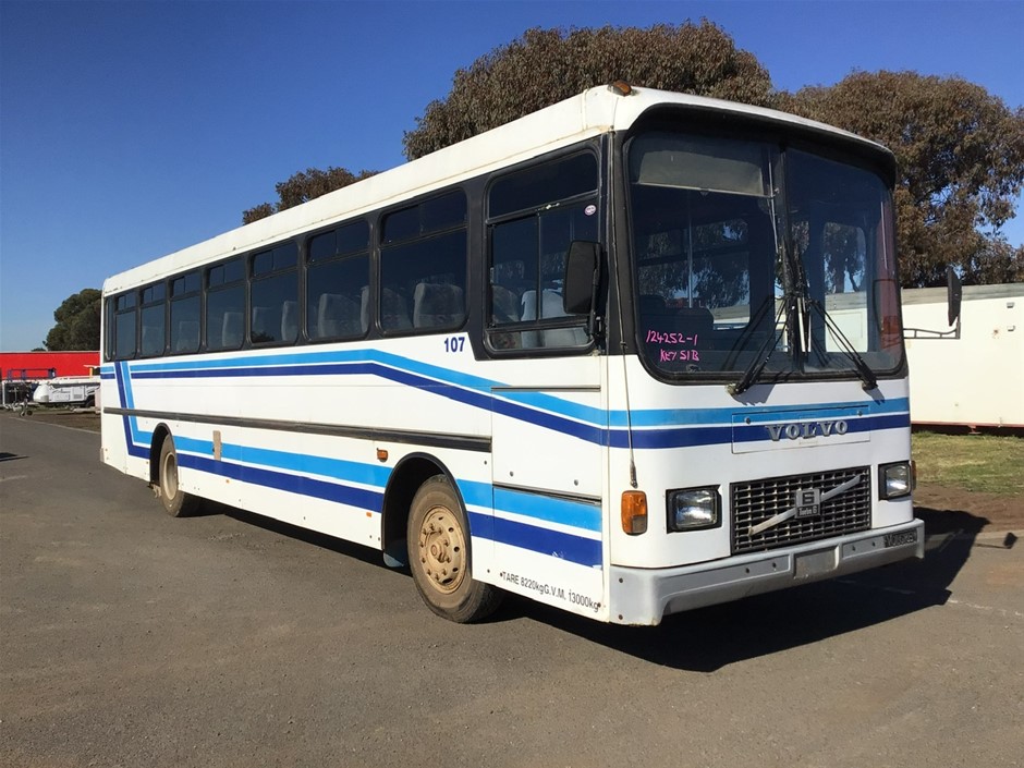 1989 Volvo 4 x 2 Bus Auction (0001-3027416) | Grays Australia