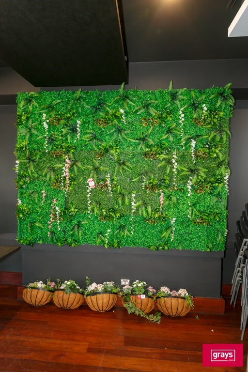 Artificial Floral Wall Hanging Auction (00835054324) Grays Australia