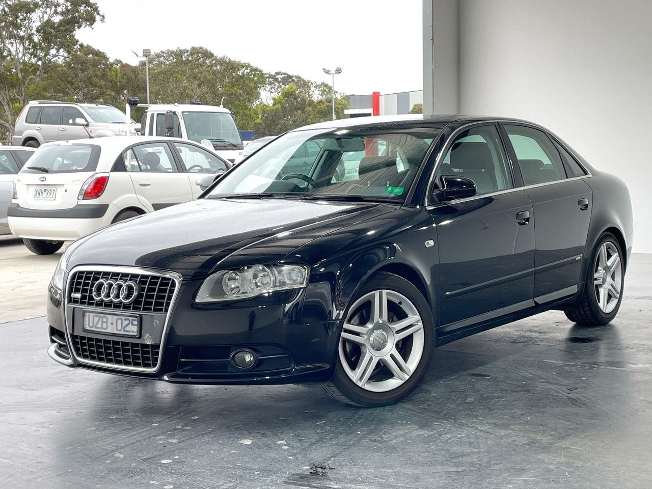 2007 Audi A4 2.0 S-Line B7 CVT Sedan