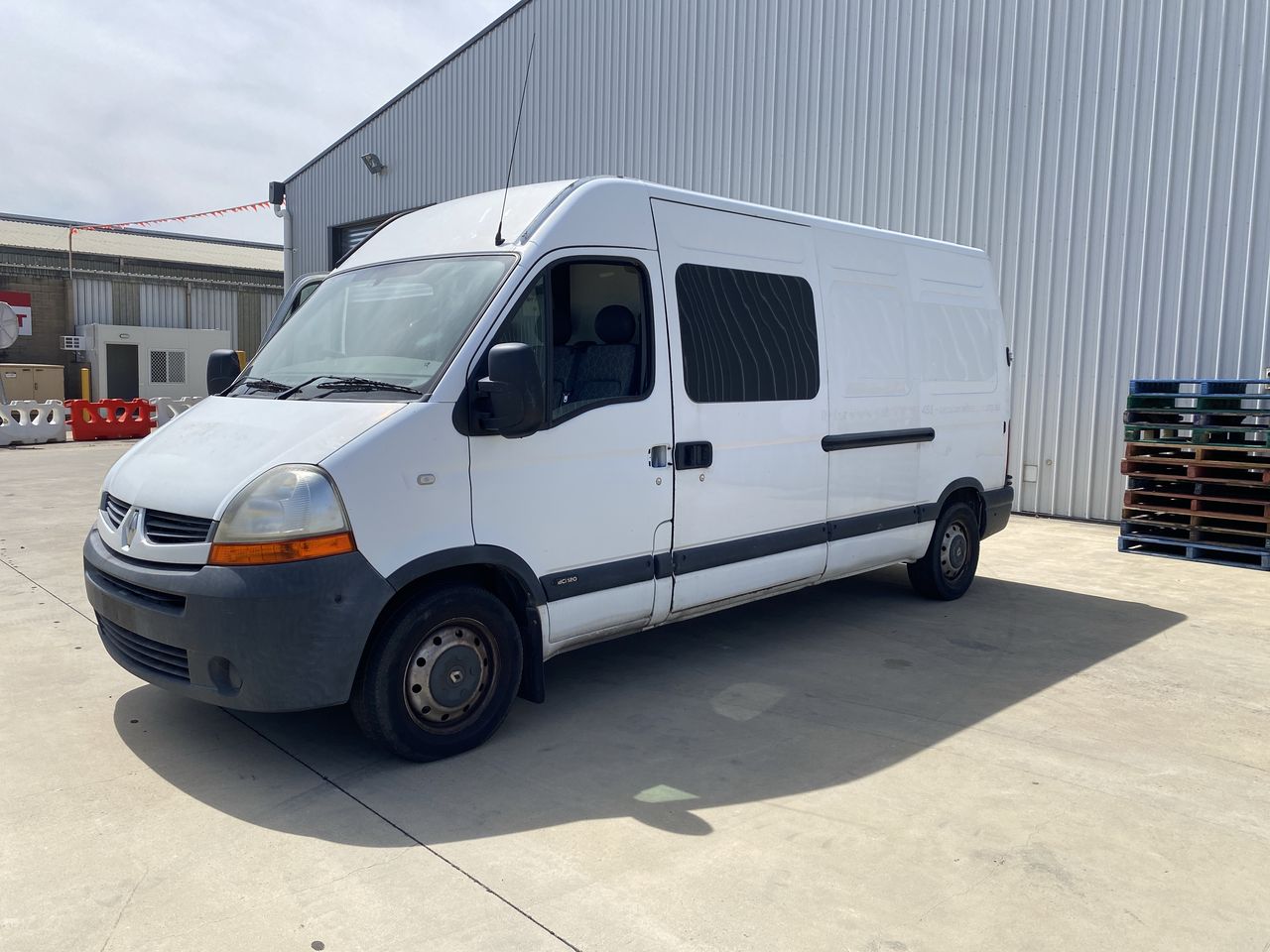 2007 Renault Master Automatic Van