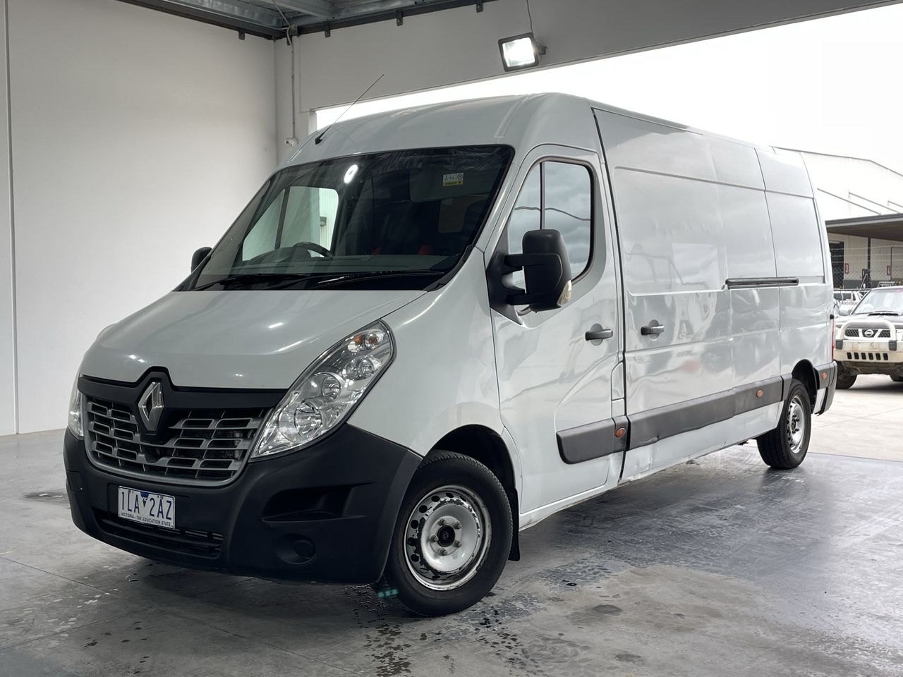 2017 Renault Master LWB Mid Roof Turbo Diesel Automatic Van