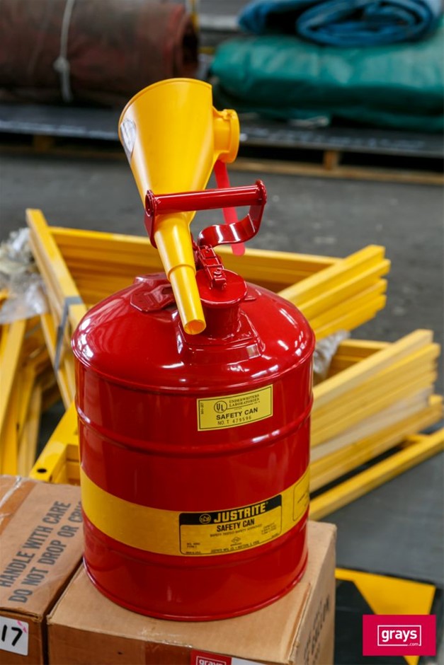 Justrite Unused Steel Fuel Can with Spout Auction (02215054433