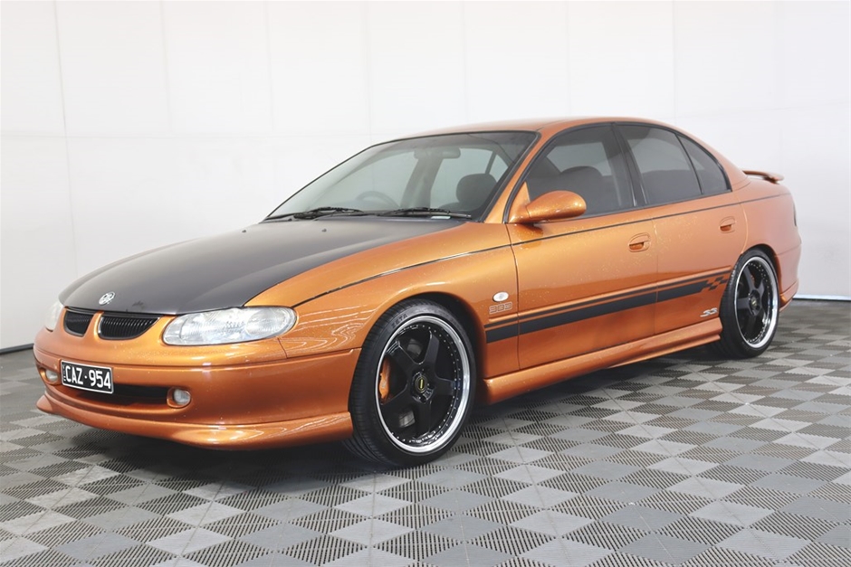 2000 Holden Commodore SS VT Series 2 6 speed Manual Sedan 