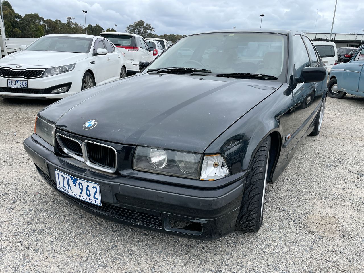 1995 BMW 320i E36 Manual Sedan