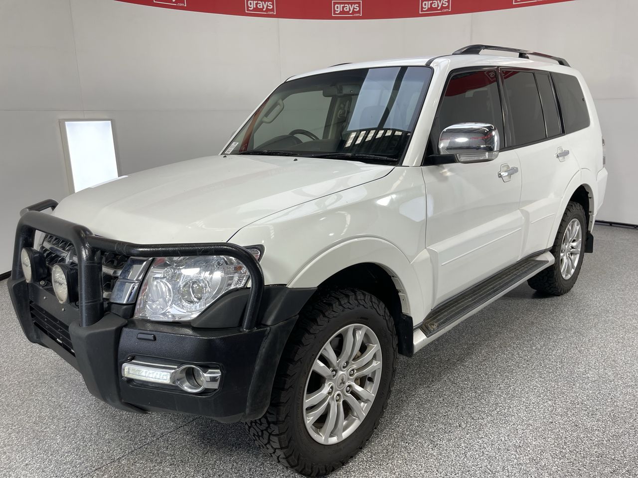 2017 Mitsubishi Pajero GLX NX T/D Automatic 7 Seats Wagon