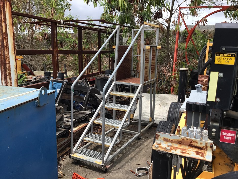 Fabricated Steel Inspection Platform Auction (0058-7048359) | Grays ...