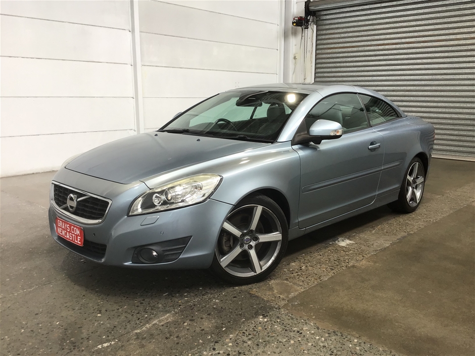 2010 Volvo C70 T5 Automatic Coupe (WOVR Inspected)