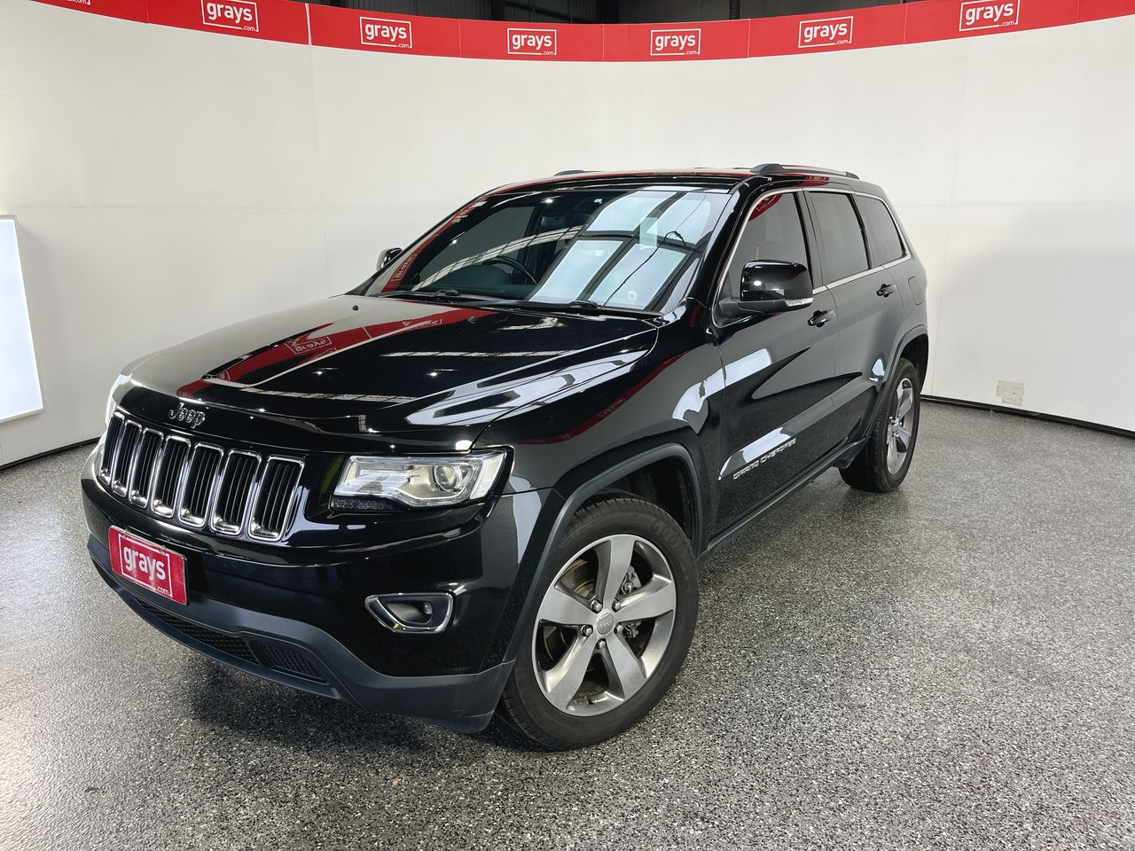 2015 Jeep Grand Cherokee Laredo WK Automatic - 8 Speed Wagon