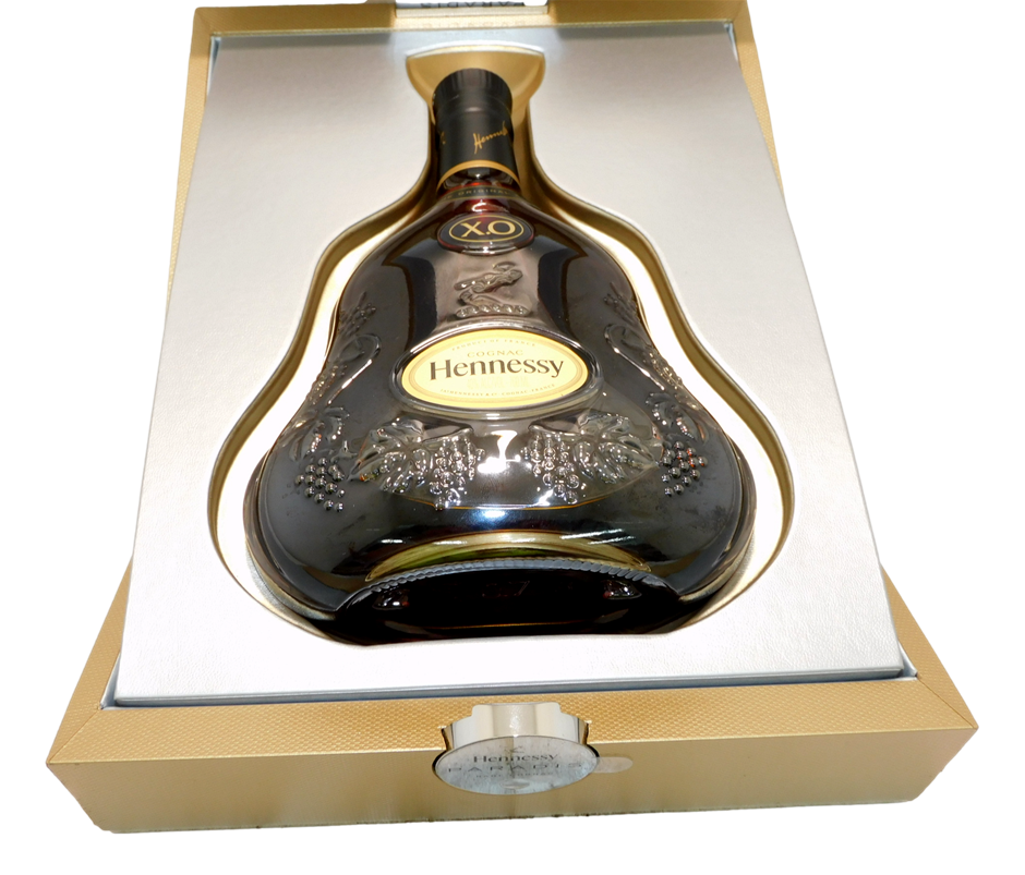 Hennessy XO Cognac in Gold Box (1x 700mL) Auction (0006