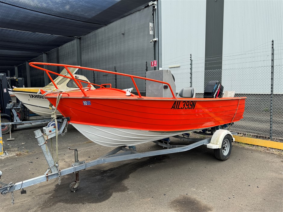 4.9M ALUMINIUM RUNABOUT BOAT- NO RESERVE