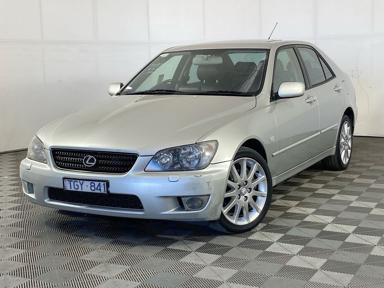 2004 Lexus IS IS300 Sports luxury Automatic Sedan