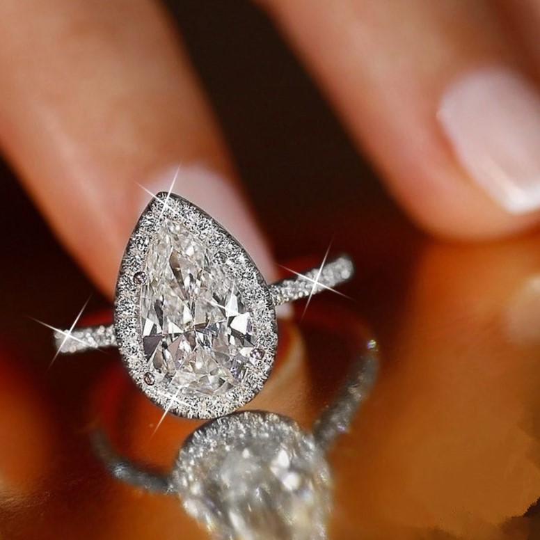 Designer Brooch & Overstock Jewellery Clearance